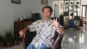 Ekonom Senior FEB UGM, Dr. Revrisond Baswir, M.B.A., Ak., CA